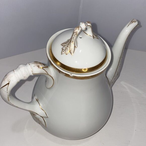 Haviland Limoge Antique Coffee Tea Pot Wedding Ring Pattern 9.25" H x 9" Width - Picture 12 of 13